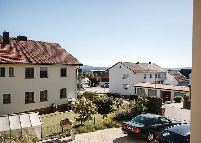 Shine Apartment Wackersdorf I