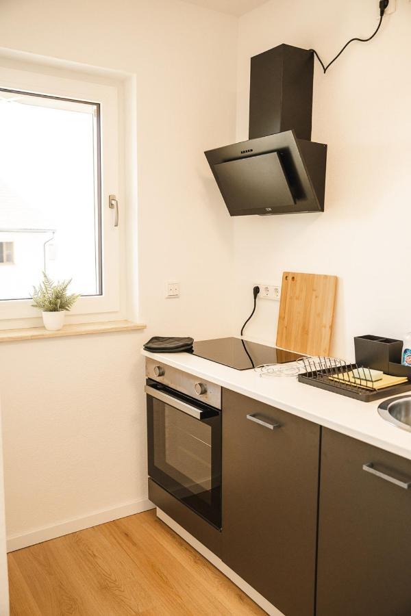 Apartment Shine I