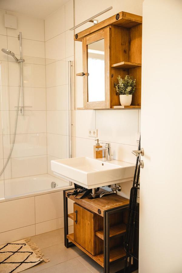 Shine I Apartment Wackersdorf